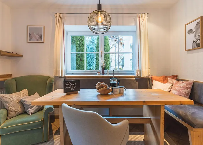 Dorfchalets - Rosi Inkl Tauern Therme Eintritt & Sommerkarte شقة كابرون